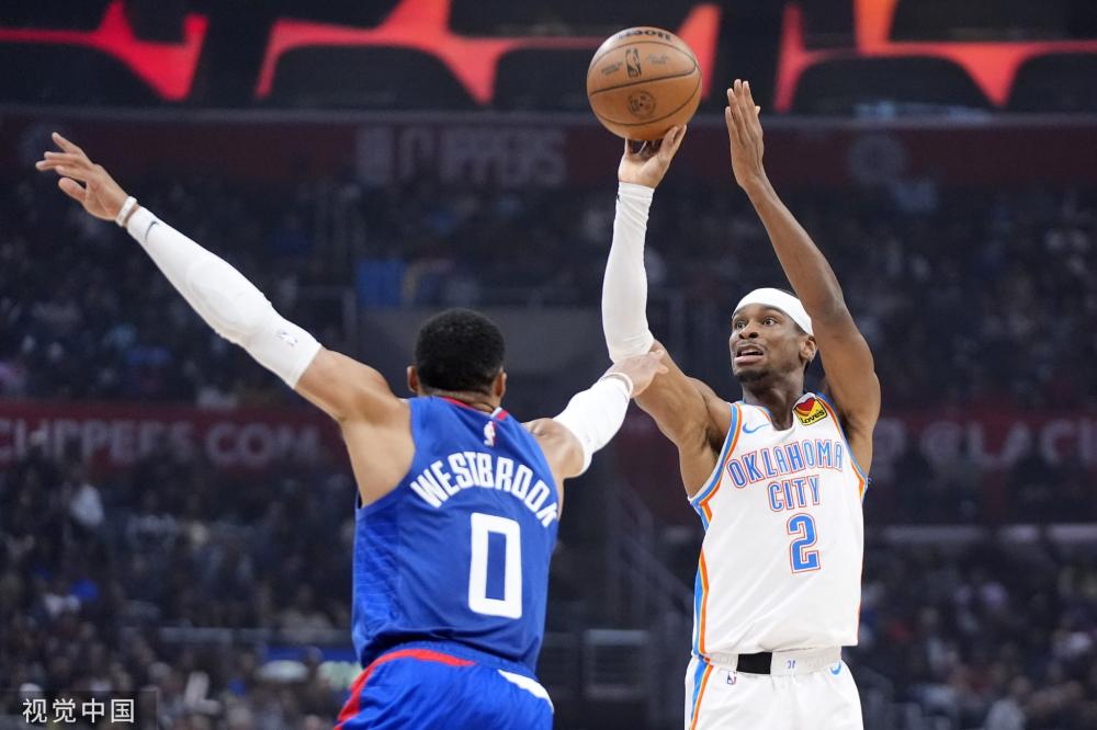 两人在此前 两人在此前