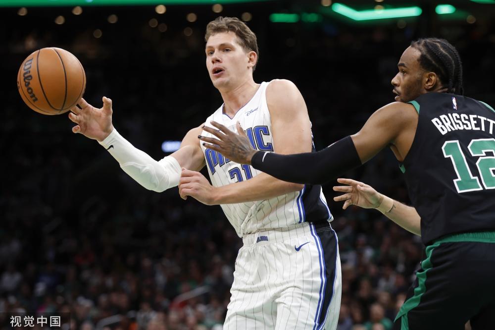 扮演着领导 扮演着领导